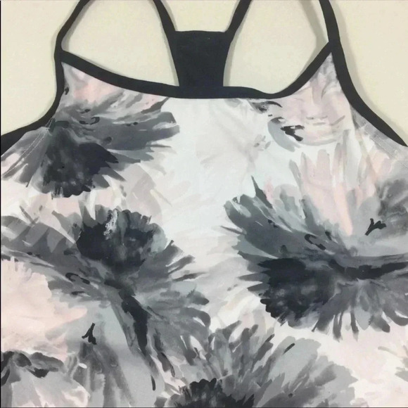 Fabletics Women’s Floral Racerback Top - Picture 5 of 7